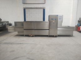Meiko dishwasher tunnel